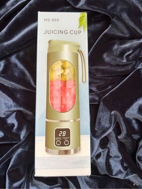Juicing Cup